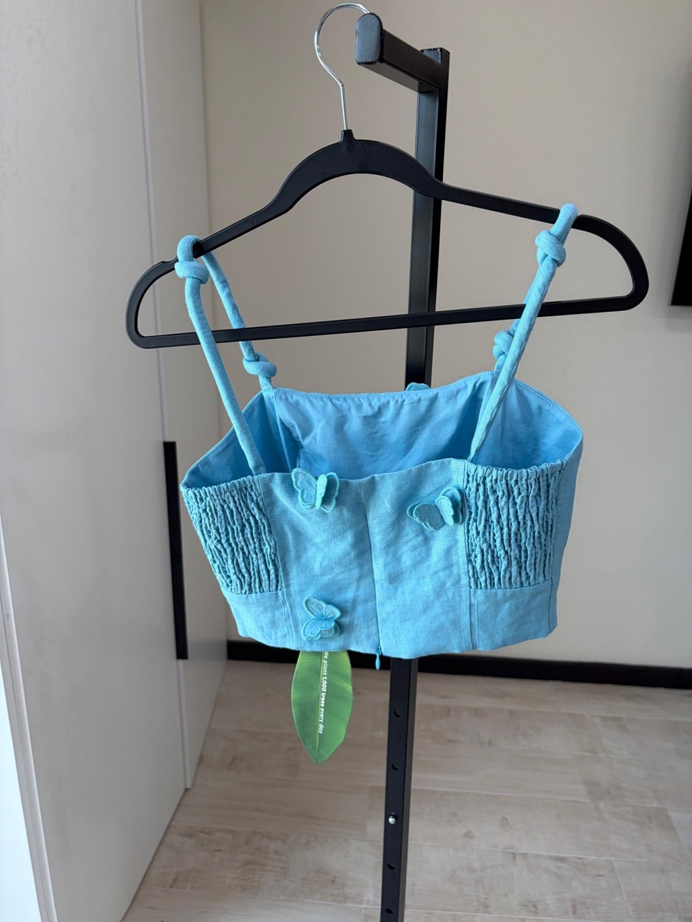 Farm Rio Patch Appliqué Crop Top - Picture 6 of 7